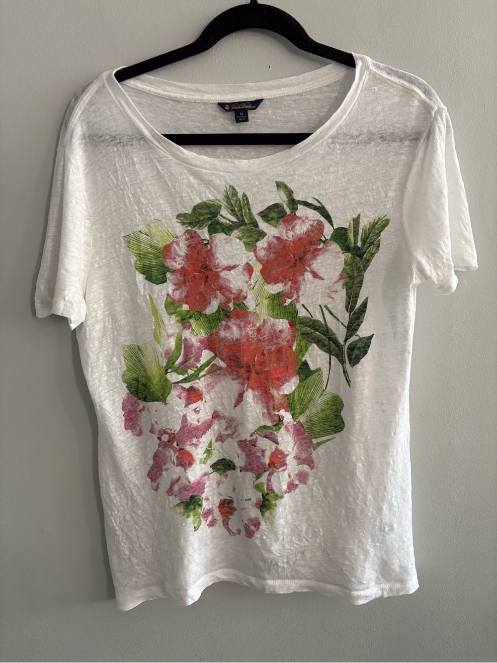 Brooks Brothers White Floral Graphic Tee Women's Casual Top 100% Linen Size M